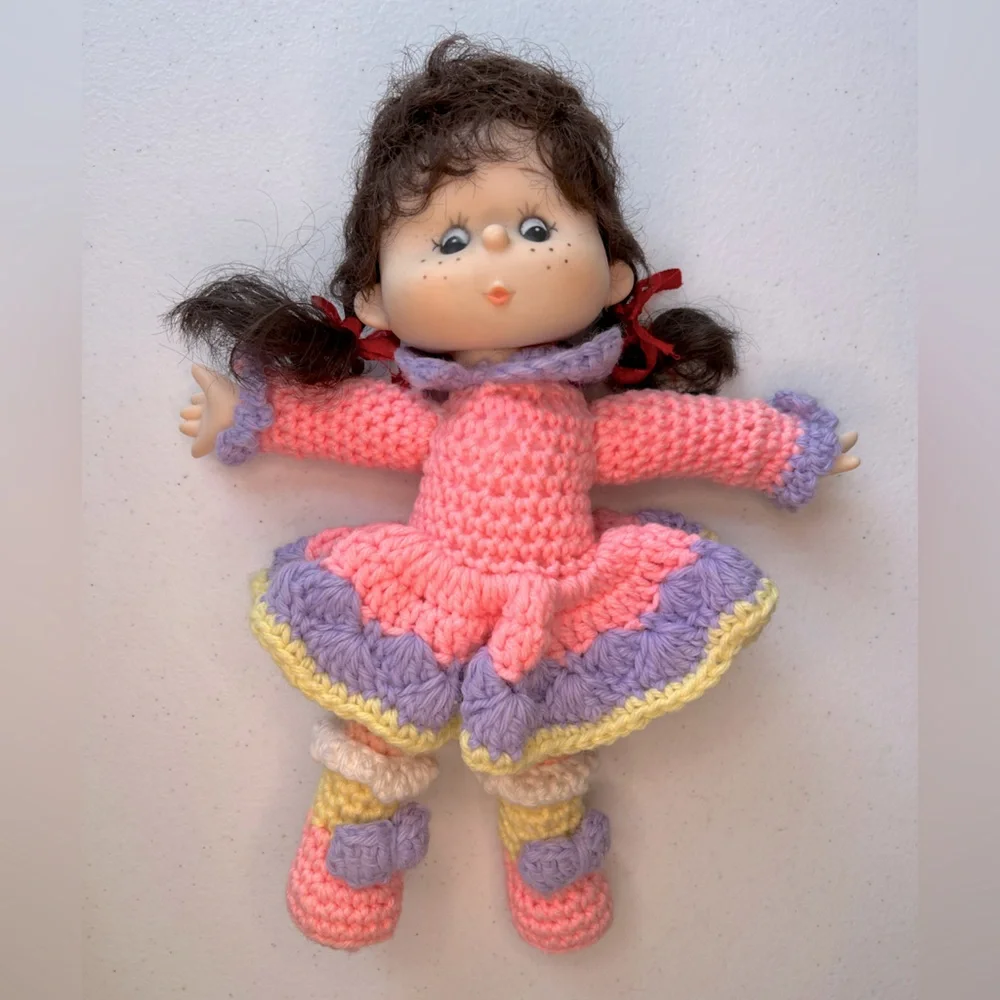 Freckled Face Vintage Crochet Yarn Doll 11 long x 9 wide